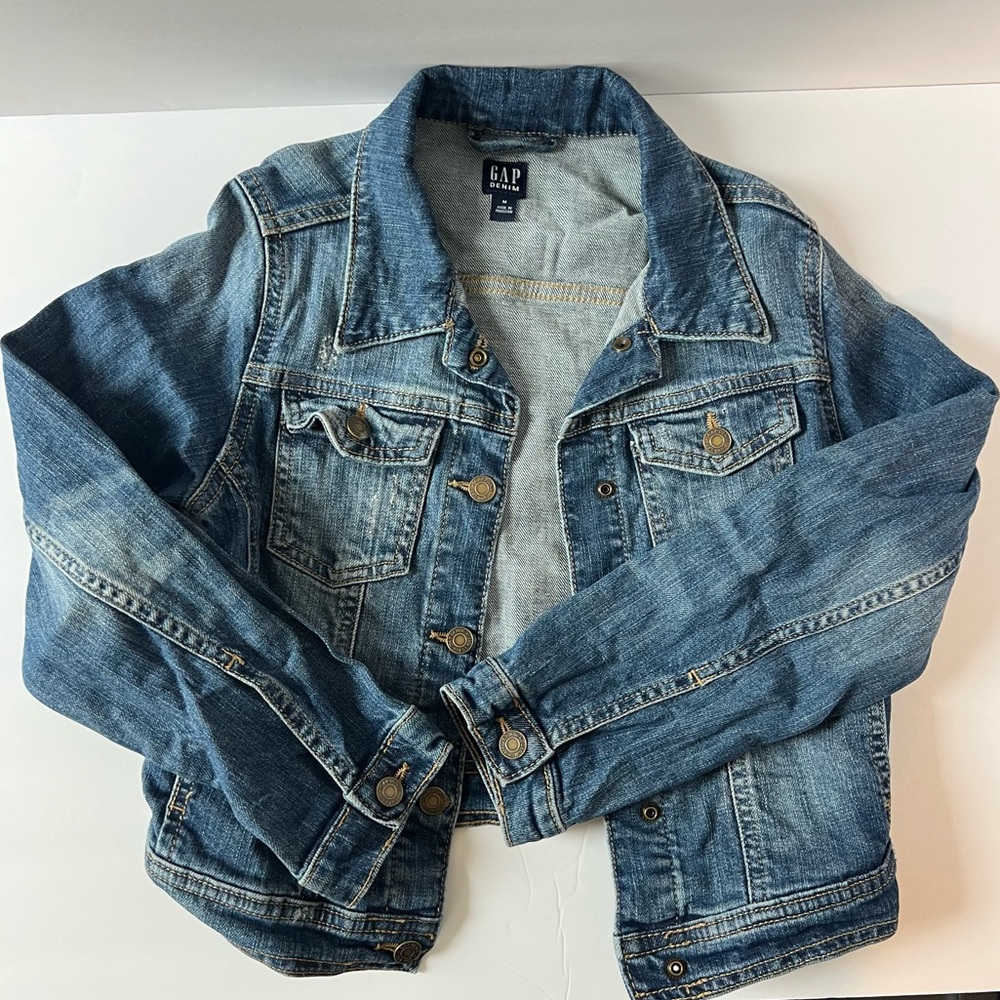 GAP Kids Denim Jacket Medium (8-9 yrs) Classic Blue Trucker Style